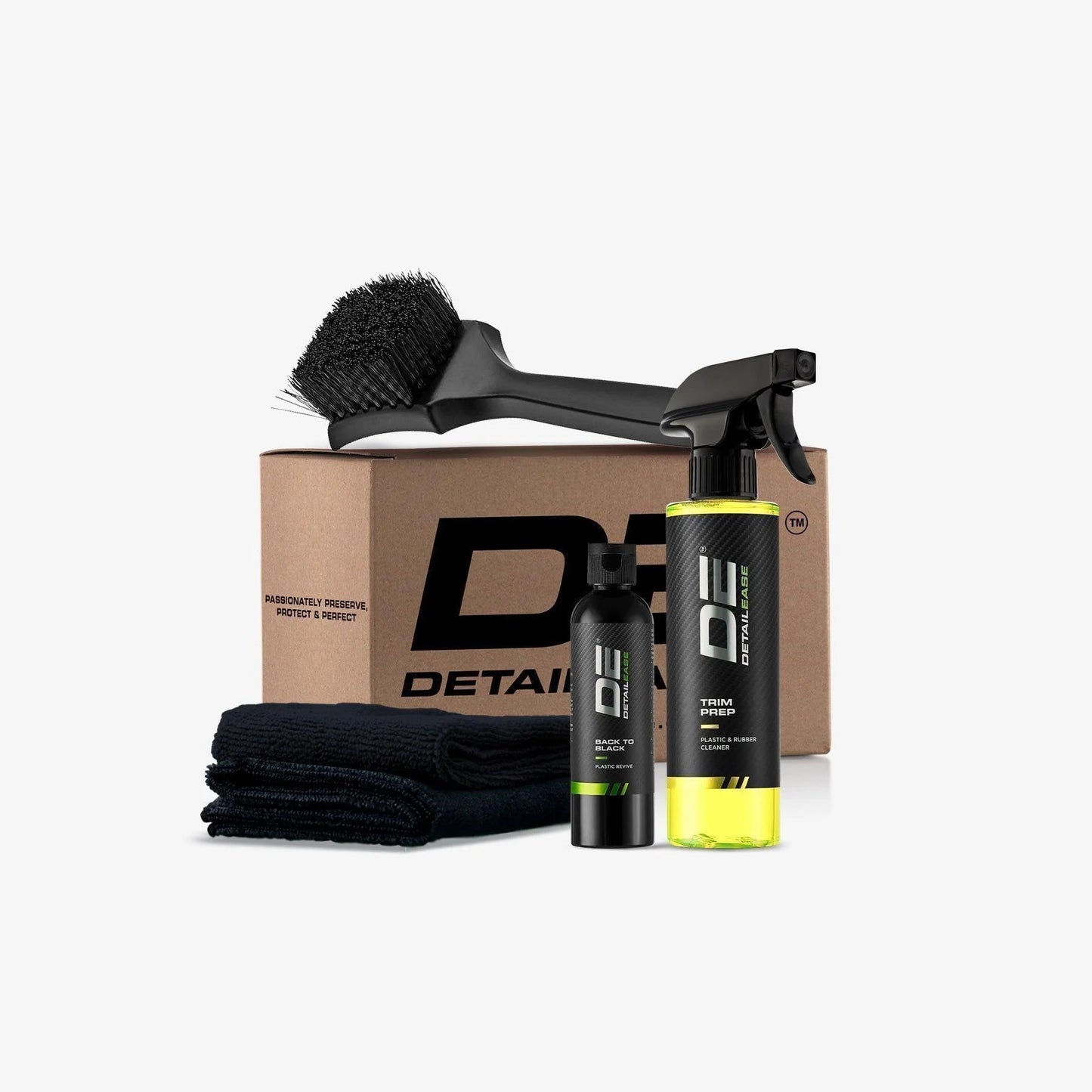 Detail Ease Back to Black Plastic Revive Kit