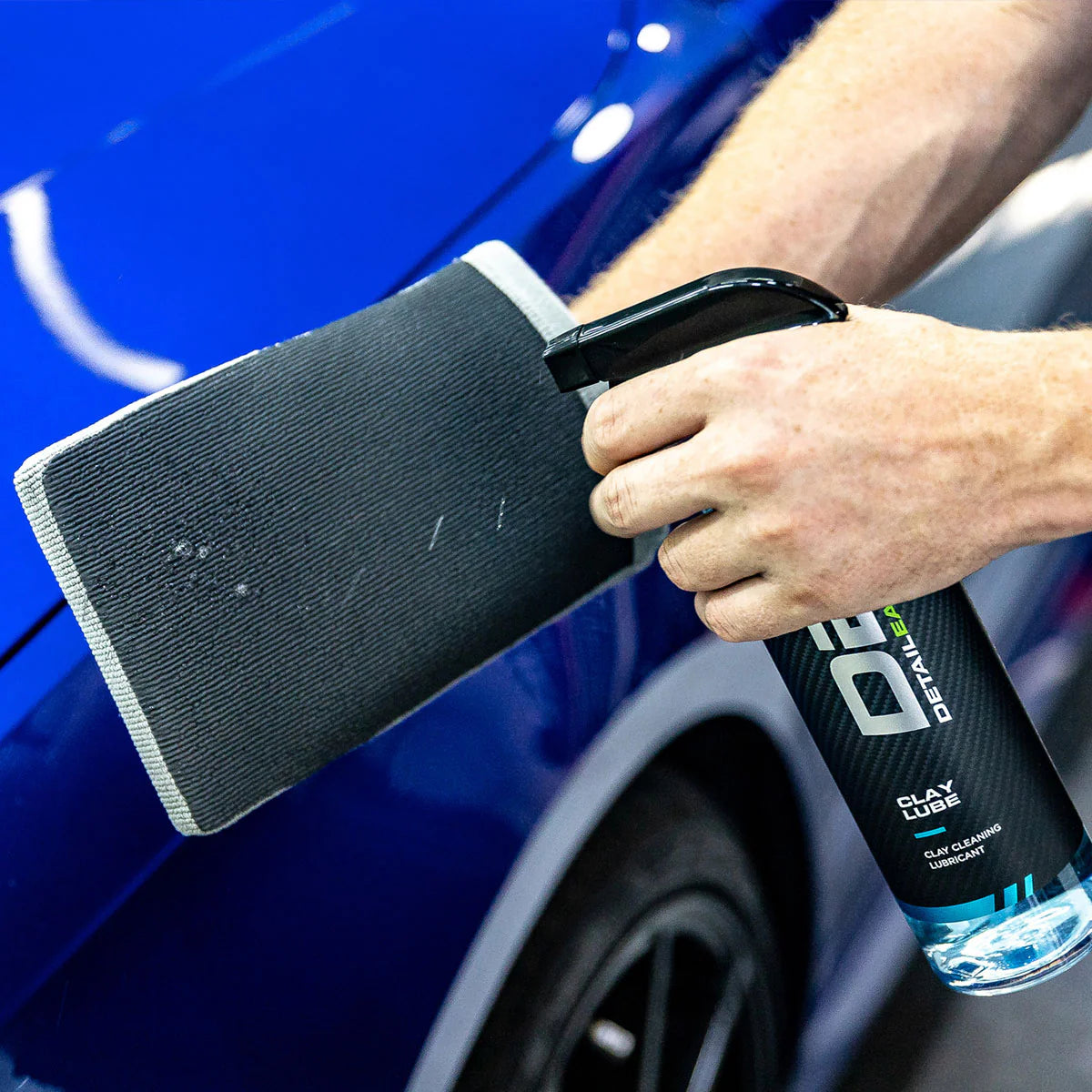 Detail Ease Clay Mitt